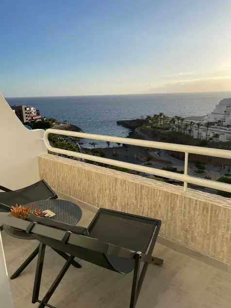 Lux apartment with panoramic ocean view - Image 1