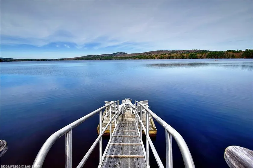 Private Lakefront Cottage Close to Bar Harbor - Image 1