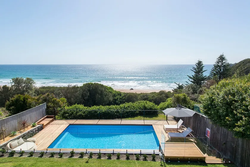 Uninterrupted ocean view, private & quiet. Relax. - Image 1