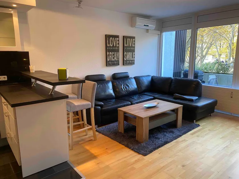 Lovely apartment right on Luisenpark - Image 1