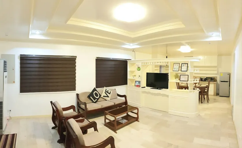 3 BR - Fully furnished Villa near Clark Airport! - Image 1
