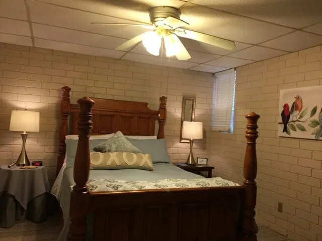 Charming quiet condo all to yourself - Image 1