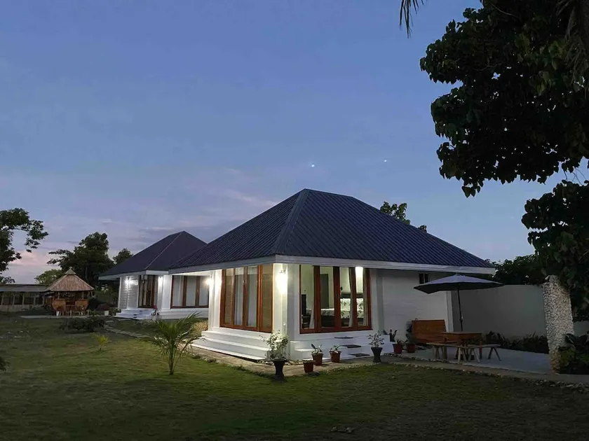 Villa Del Mar luxury beach style villa - Image 1