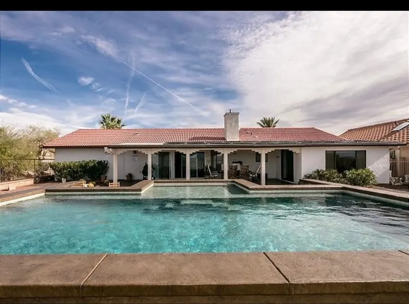 Private Resort style pool home 3 beds 3 baths - Image 1