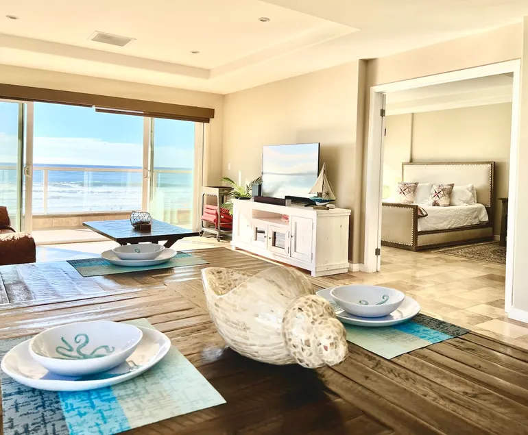Downtown Oceanfront — Stylish, Secure & Walkable - Image 1