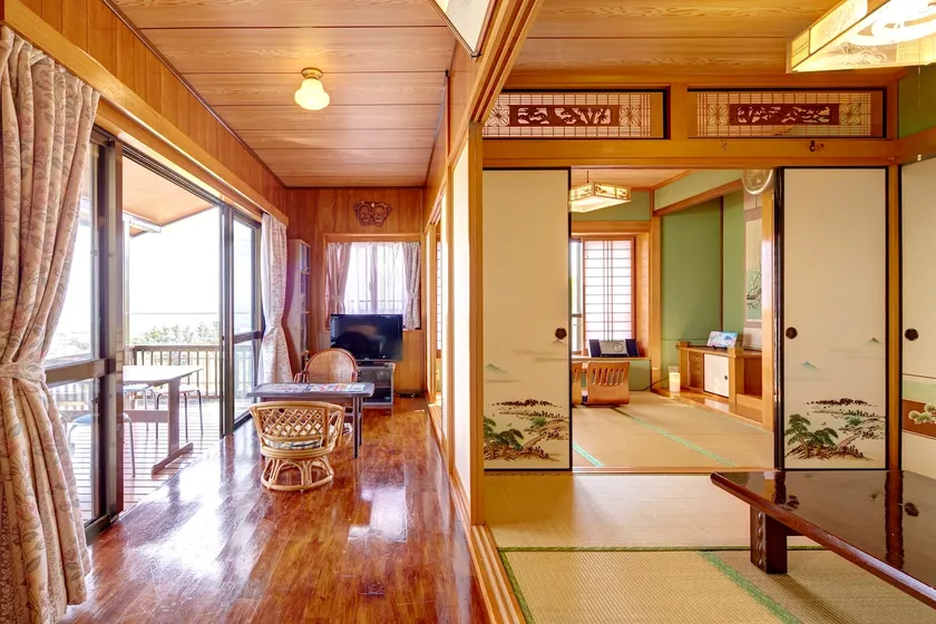 Leisurely stay in Okinawa House - Image 1