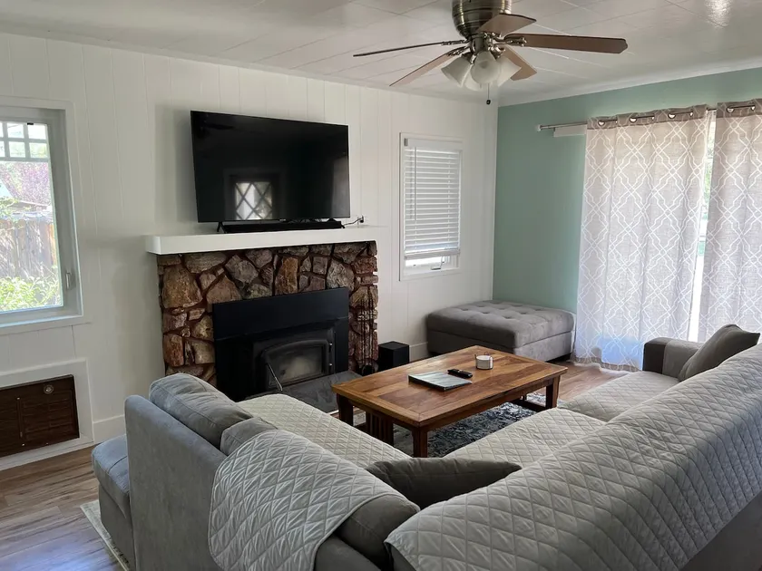 Bishop Crashpad - Image 1