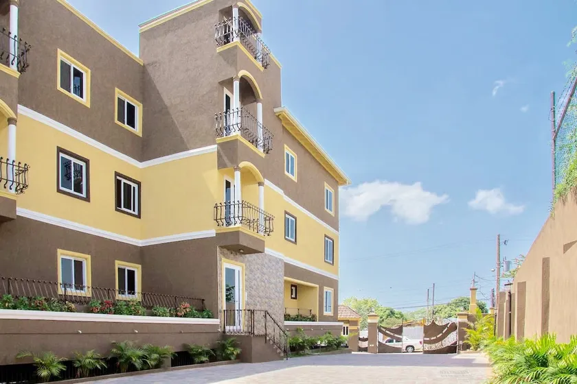 Barri Vacation Home - Image 1