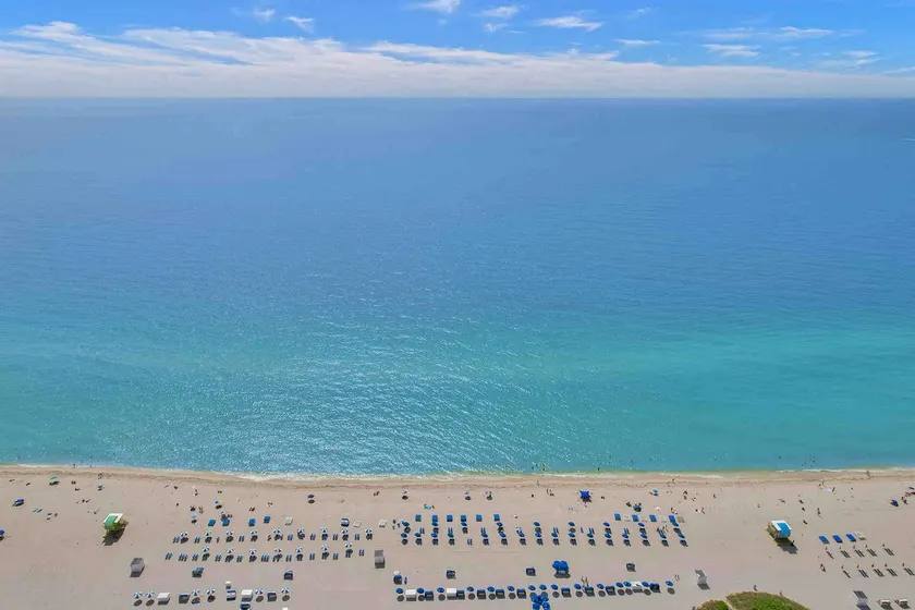 Sobe Monarch-2 Apartments- Walk to the Beach - Image 1