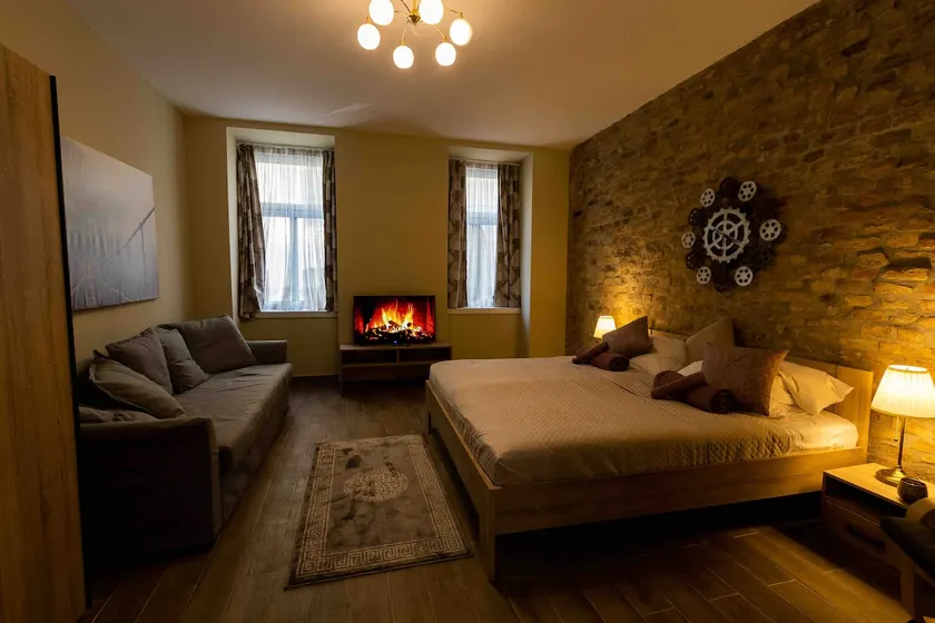 Romantic & Central | 5 min walk to city centre - Image 1