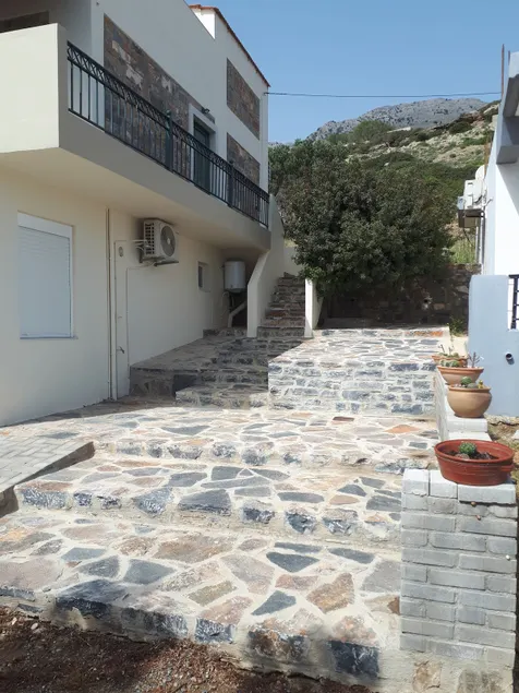 Vaso's lovely house - Image 1