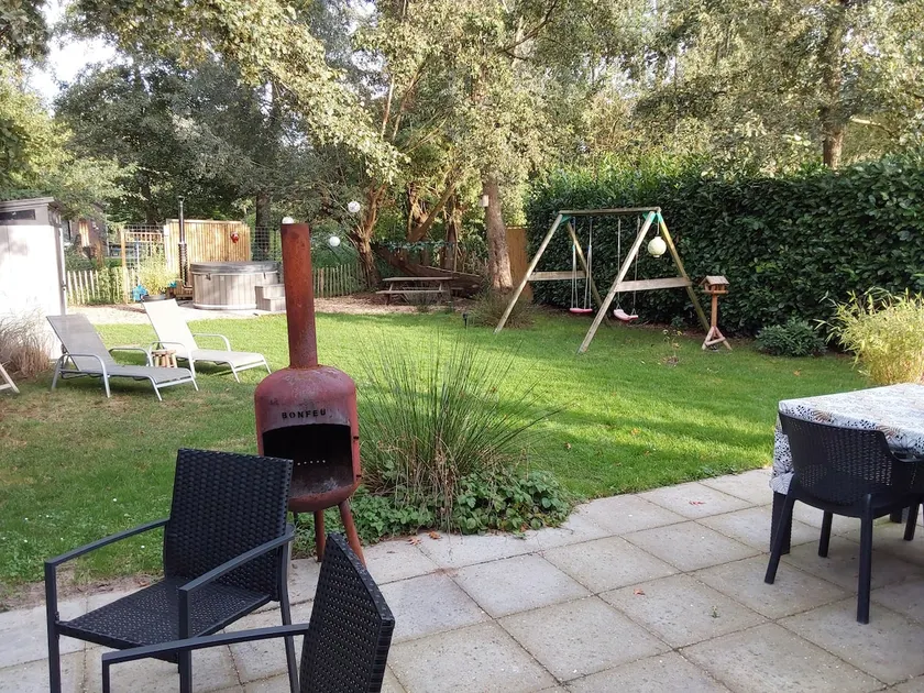 Rumah Senang Wellness with hot tub and large garden - Image 1