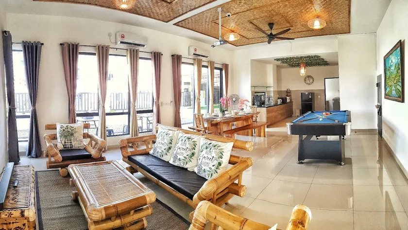 Bali Villa -Bbq/KTV/Jacuzzi/Pool Table/70-inch TV - Image 1