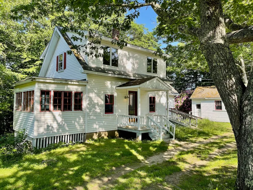 Sweet comfy cottage on Small Point Road - Image 1