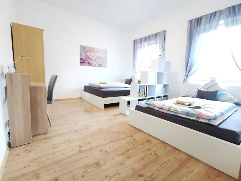 Quiet apartment 50 m² near the train station ★NETFLIX+TV★ - Image 1