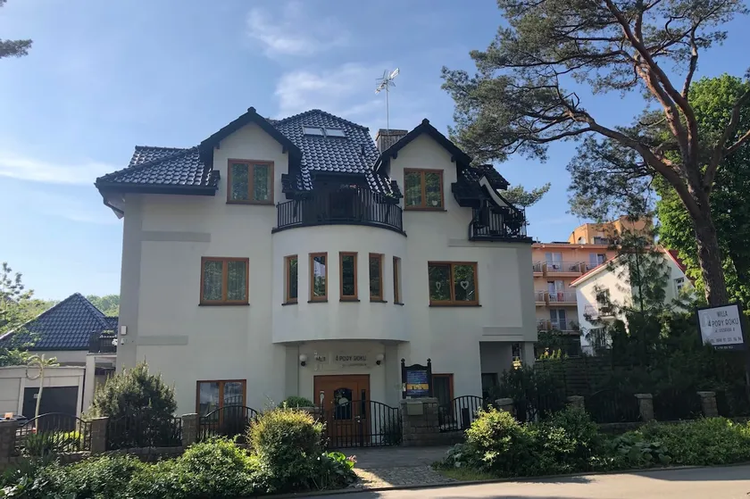 Villa 4 Seasons - Image 1
