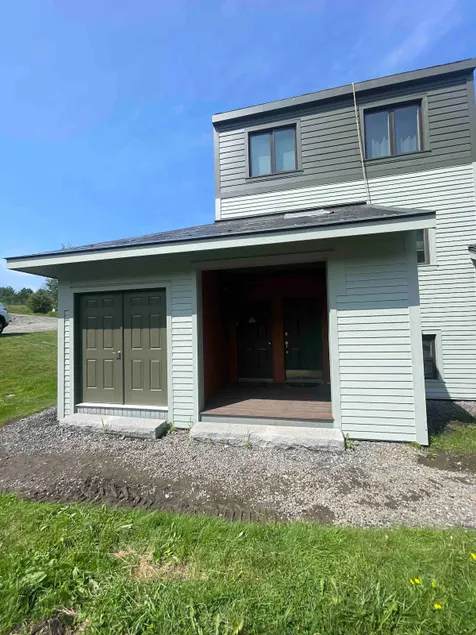 Cozy 1 Bedroom Condo Right On The Trails - Image 1
