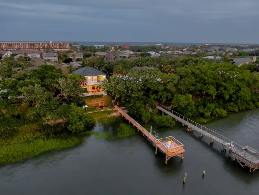 Gorgeous Views, Golf cart w/beach access! - Image 1