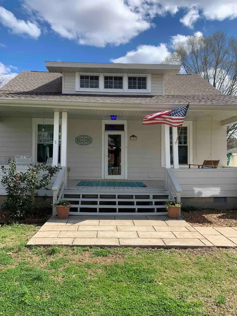 Charming Sears craftsman 1 bedroom porch home - Image 1