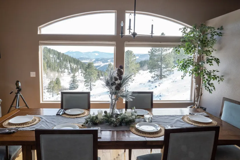 Stunning, Lux Mountain Retreat in Black Hawk - Image 1
