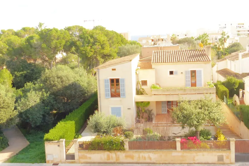 Große und modern mallorquinische Villa in Son Floriana - Image 1