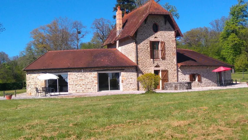 Haus in einem Park mit Schloss und beheiztem Pool zwischen Beaune-Dijon-Autun - Image 1