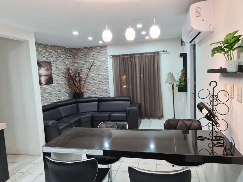 Well-equipped apartment, air-conditioned and a beautiful view - Image 1