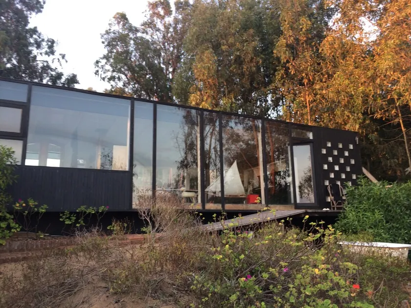 Oceanfront house in Las Cruces - Image 1