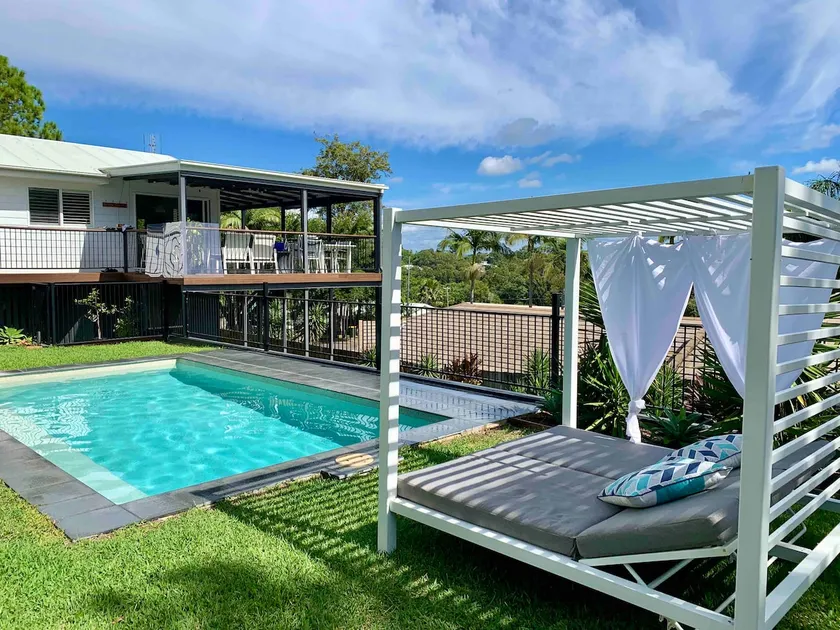 Yaroomba Beach Retreat- Child & Pet Friendly - Image 1