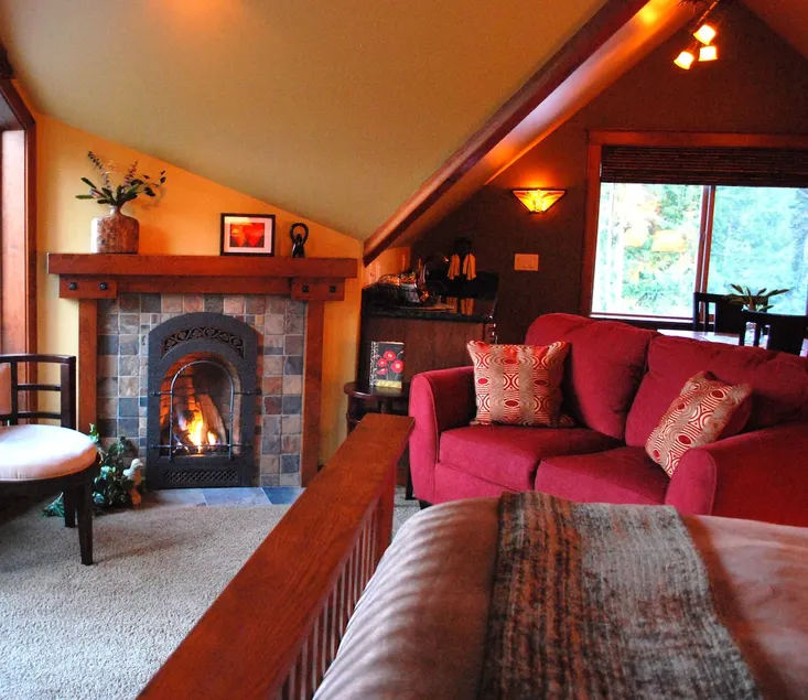 5* Romance for Two w/Stunning Water, Mountain View - Image 1