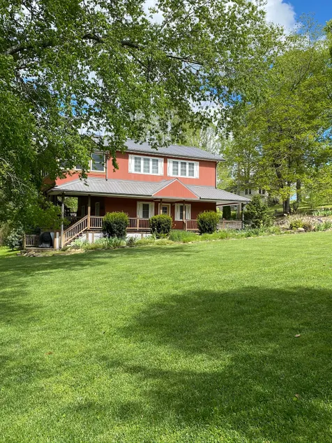 Riversong Retreat on the Virginia Creeper Trail - Image 1