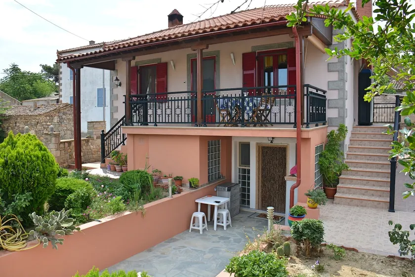 A beautiful place in quiet Rossoupouli - Image 1