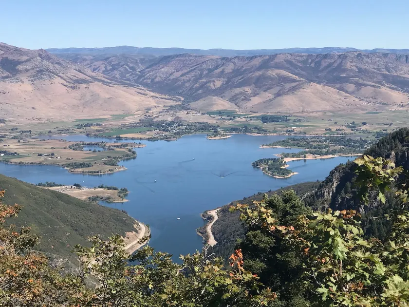 Affordable Pineview Reservoir 2 Bedroom Suite with a View - Image 1