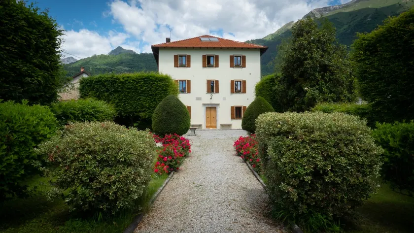 Your home on the slopes of the Dolomites - Image 1