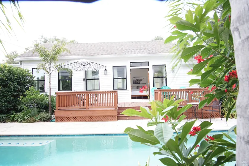 ❤️Private Pool Couples Getaway- Downtown - Image 1