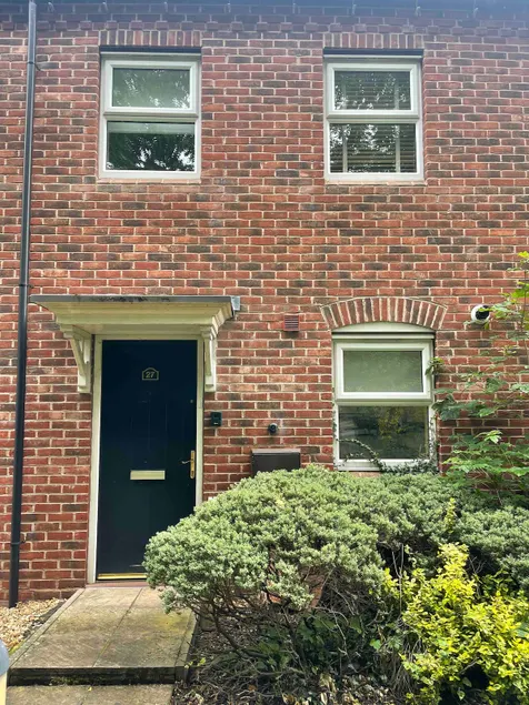 Family home close to Shrewsbury Town centre - Image 1