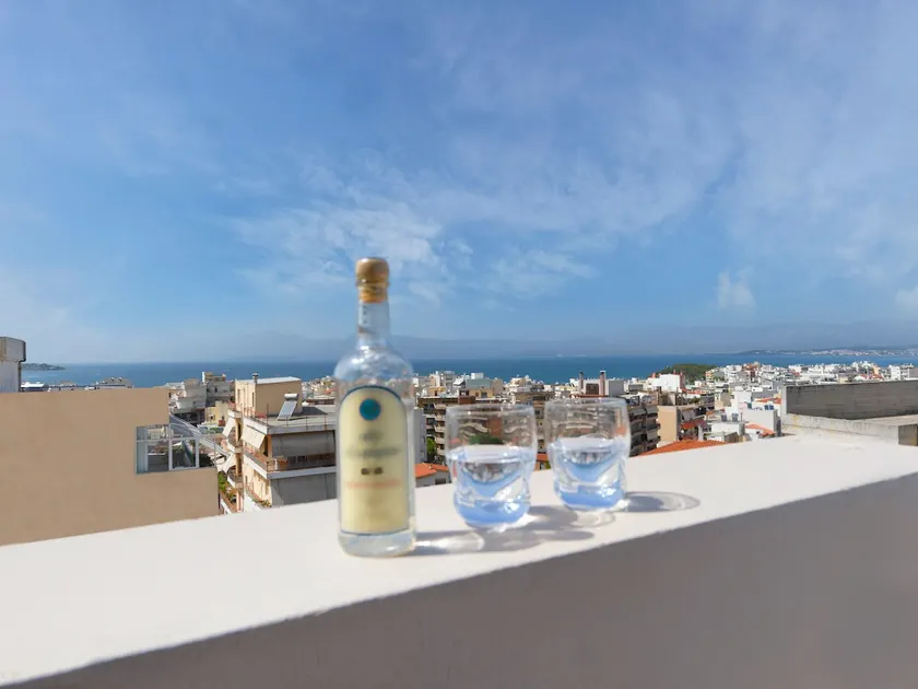 Renovated Penthouse | Stunning Views in Chalkida - Image 1