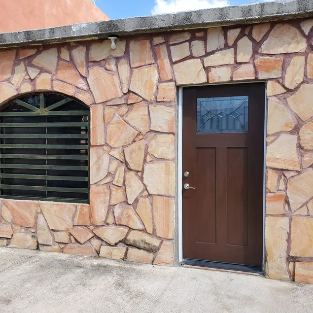2 Bedroom-home, huge space with outdoor firepit - Image 1