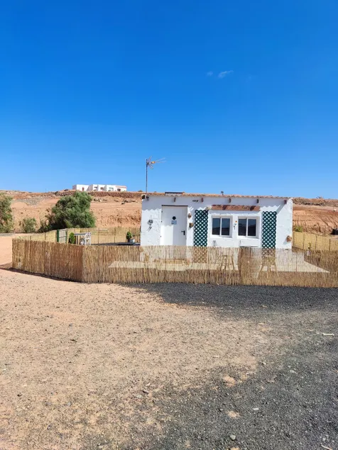 Donkey Farm Cottage - entire cottage & jacuzzi! - Image 1