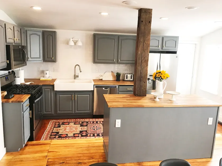 Modern Barn - 2 Bedroom, Great location! - Image 1
