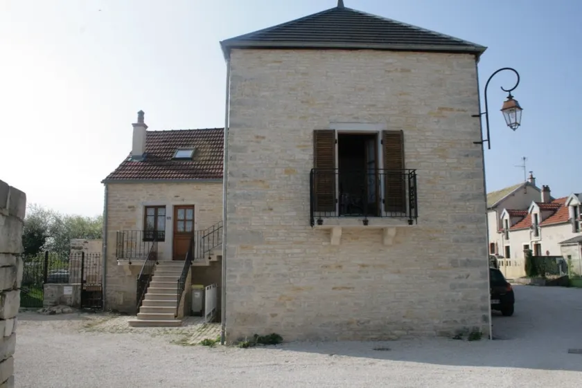 Beautiful 70 m2 village house - Image 1