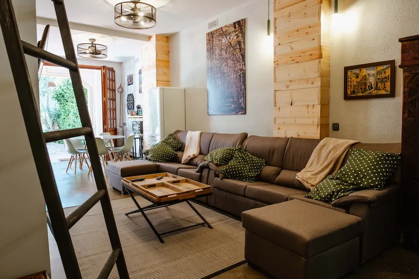 APARTMENT FOR 6 WITH POOL, GARDEN, CLIMBING AREA - Image 1
