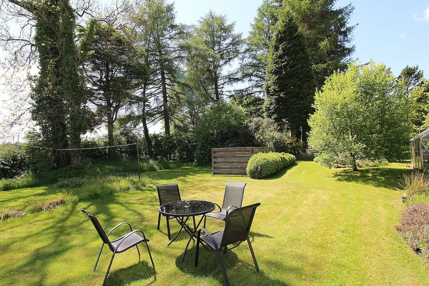 Ben Lomond Cottage - Image 1