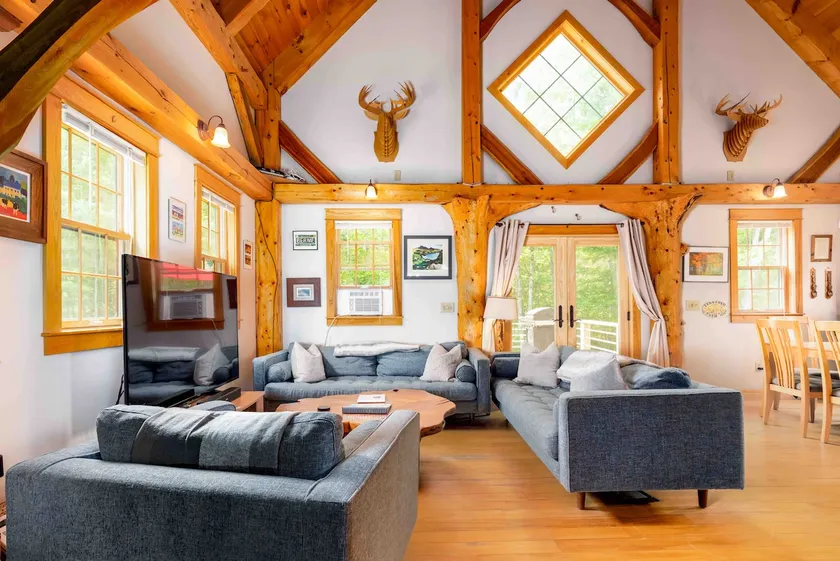 The Red Barn, Family Retreat Near Stowe VT - Image 1