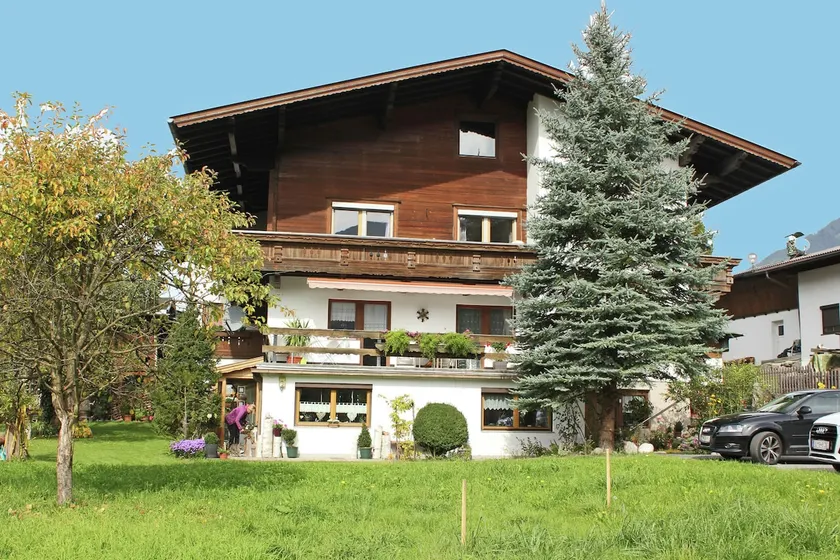 Luxuosa casa de férias grande, n��o muito longe da área de esqui Hochzillertal - Image 1