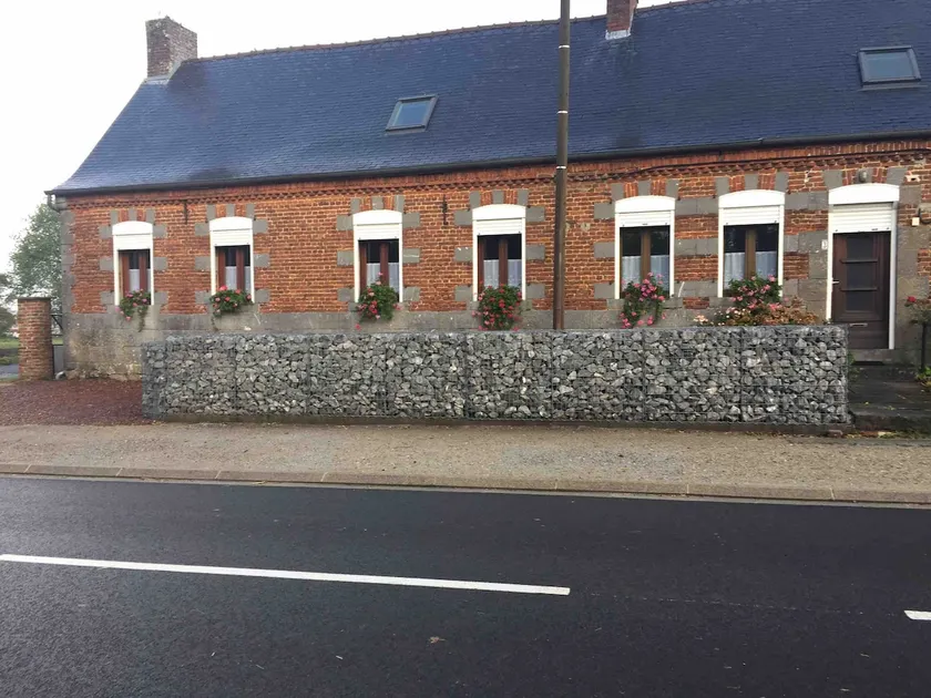 Le Clergite - Image 1