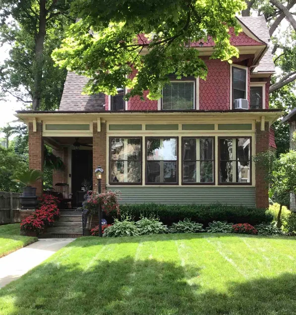 Charming 2 bed unit in the Historic Old West End. - Image 1