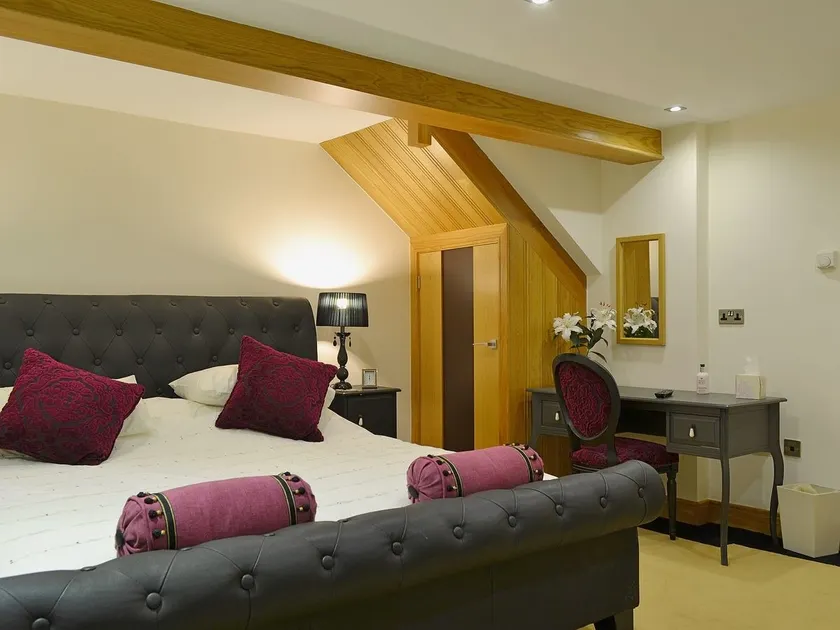 Saddleback Penthouse - Image 1