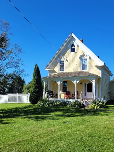Historic Woodbine Cottage  - Image 1