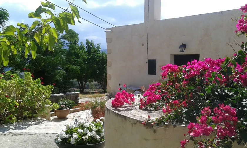 Petra & Elia traditional house with garden - Image 1